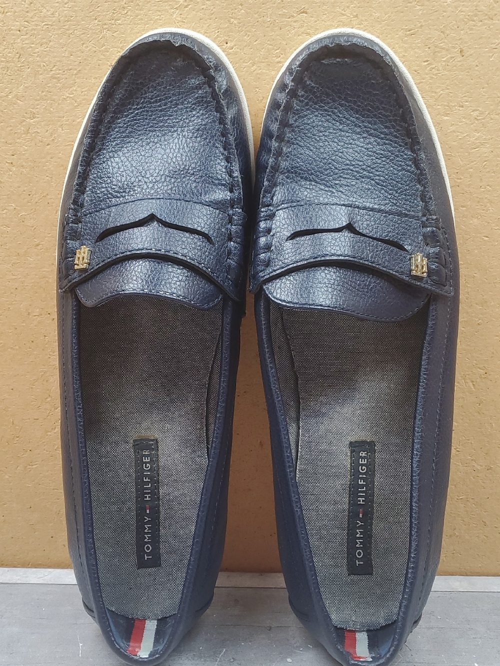 Tommy Hilfiger TWButter2 Dark Blue Loafers Size 9 M